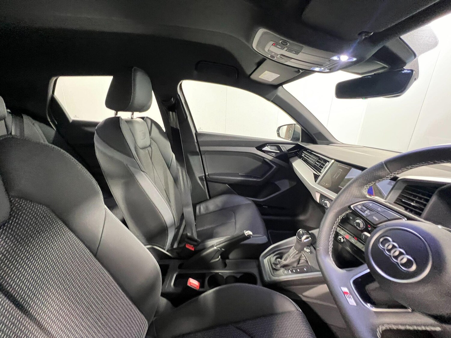 Used Audi A1 for sale - 77783416: Photo 12