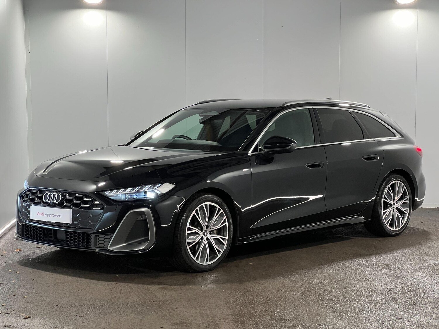 Used Audi A5 2025 for sale - 76898277: Photo 3