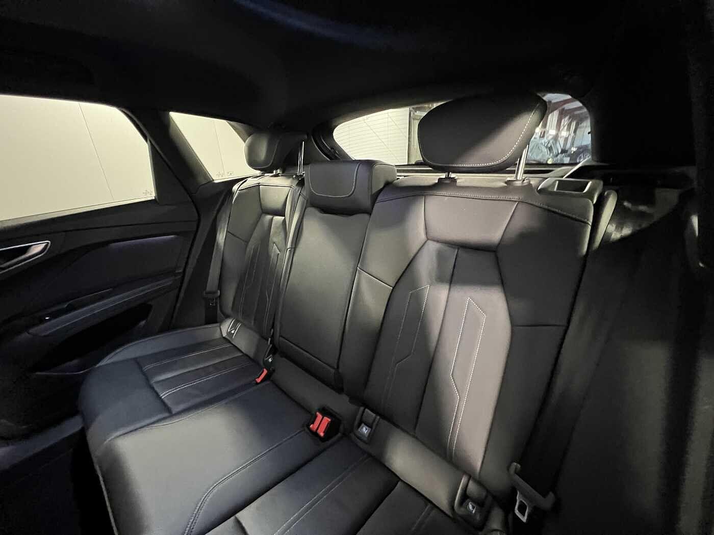 Used Audi Q4 e-tron 2024 for sale - 76282722: Photo 17