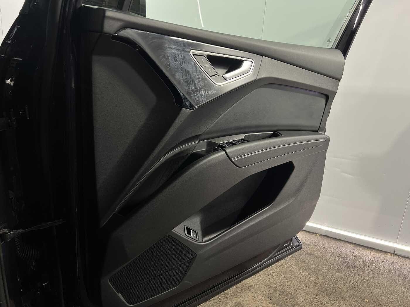 Used Audi Q4 e-tron 2024 for sale - 76282722: Photo 22