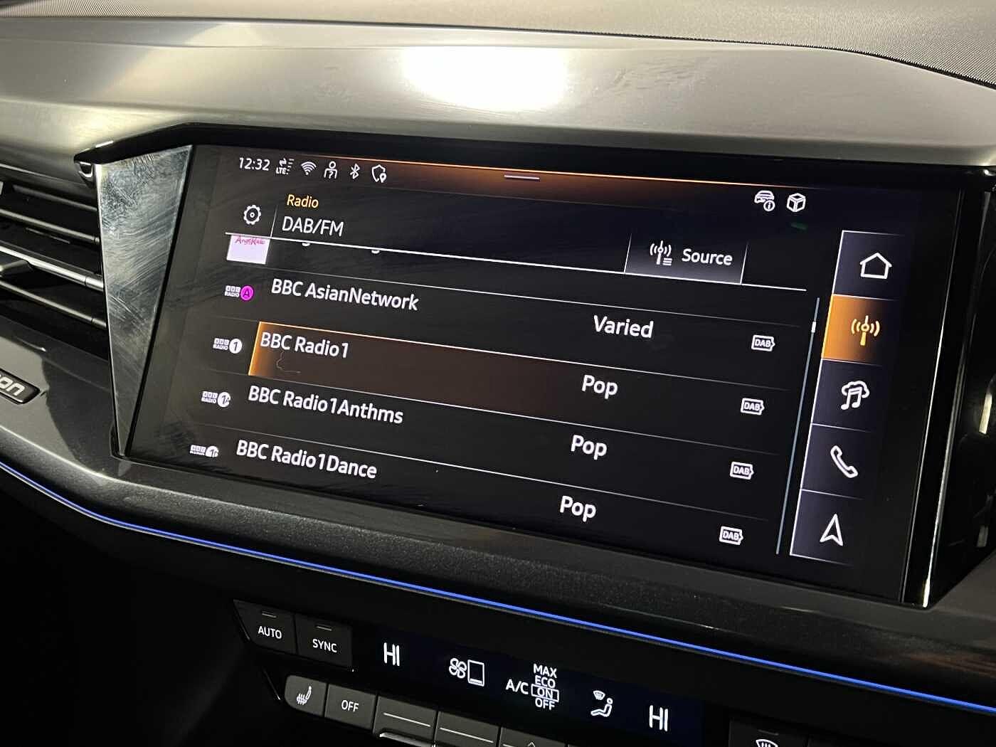 Used Audi Q4 e-tron 2024 for sale - 76282722: Photo 29