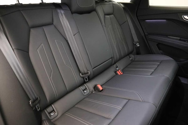 Used Audi Q4 e-tron 2024 for sale - 76282722: Photo 9