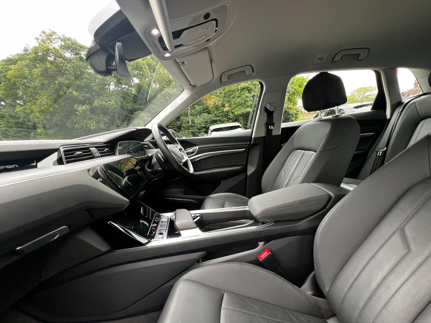 Used Audi e-tron 2020 for sale - 76700636: Photo 19