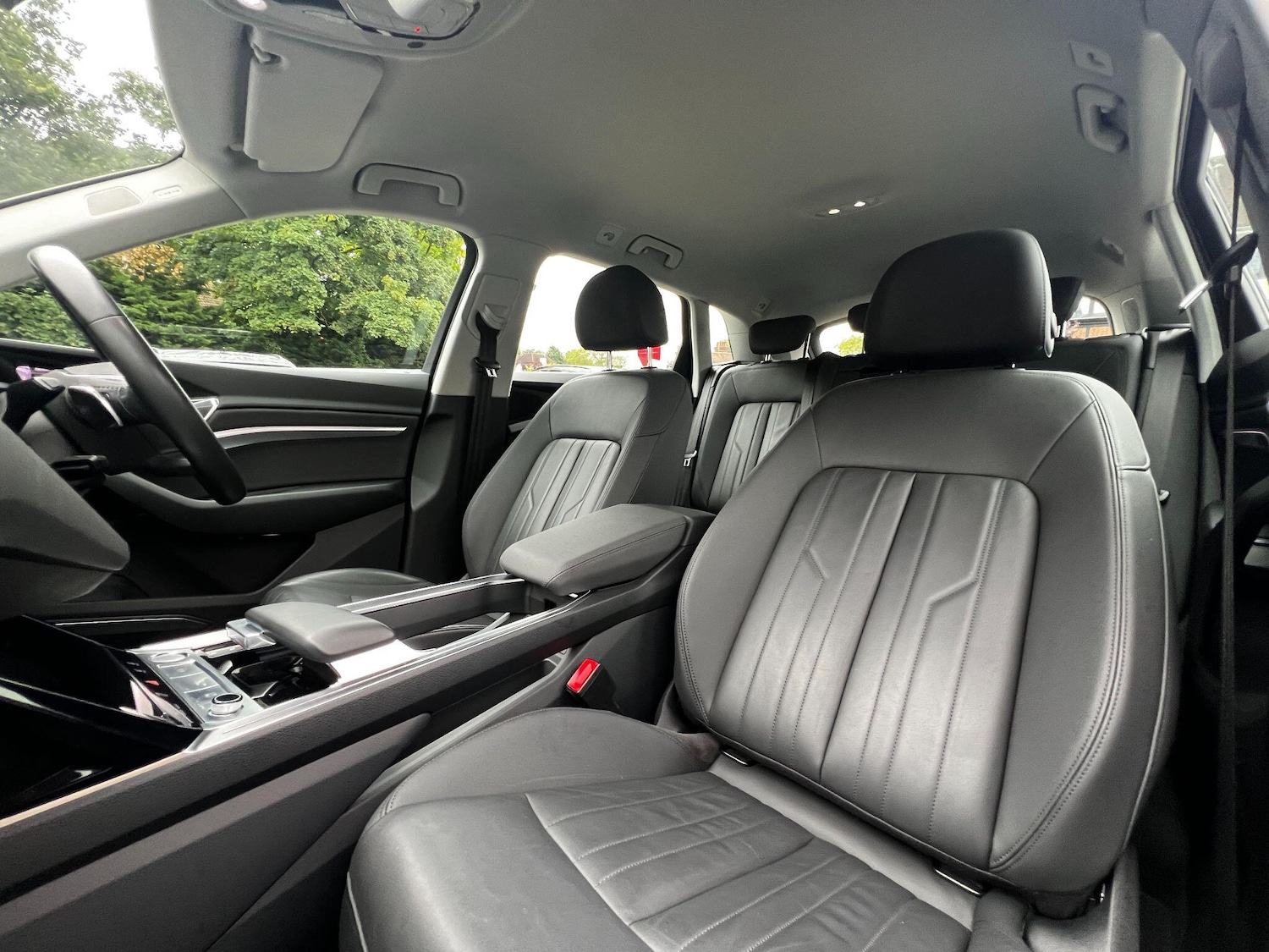 Used Audi e-tron 2020 for sale - 76700636: Photo 20