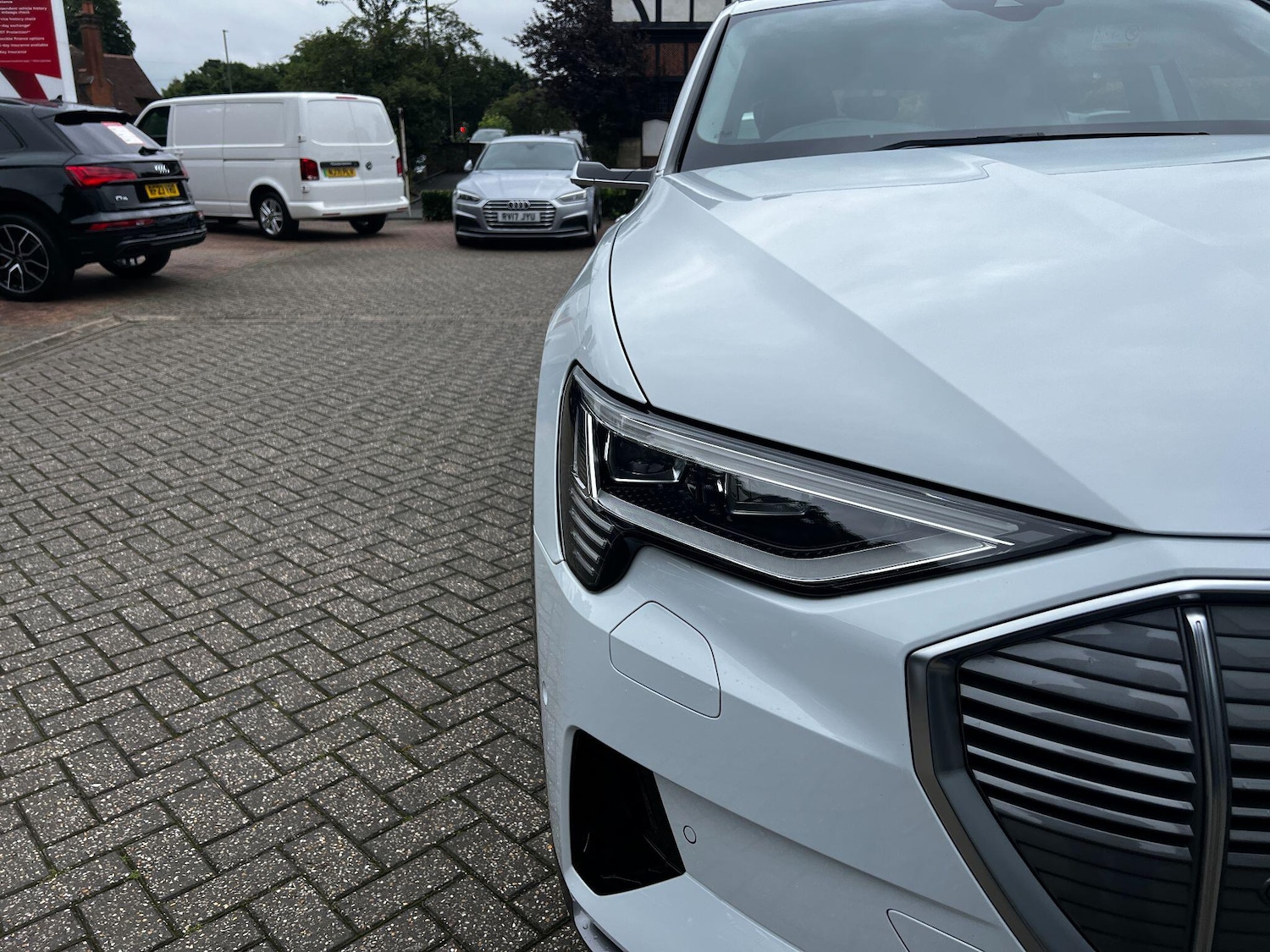 Used Audi e-tron 2020 for sale - 76700636: Photo 27