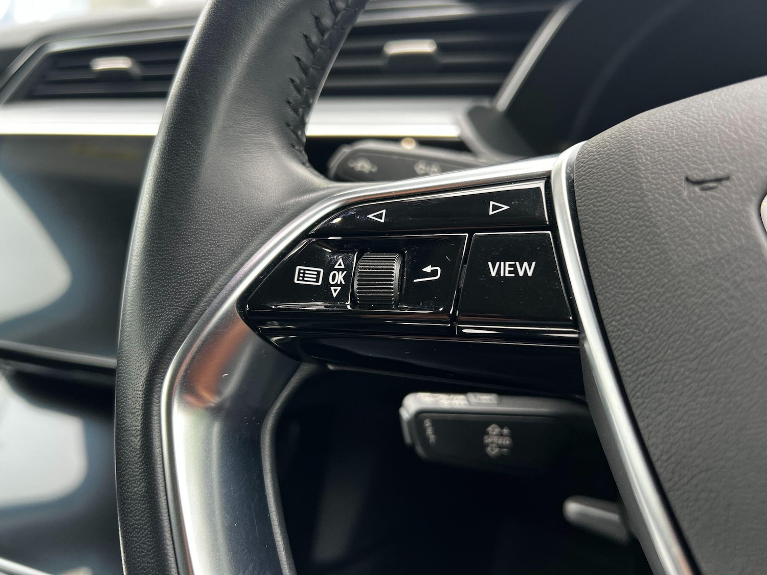 Used Audi e-tron 2020 for sale - 76700636: Photo 33