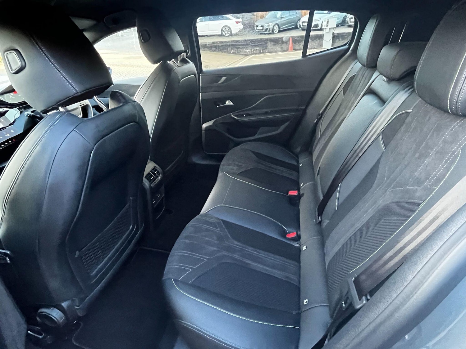 Used Peugeot 408 2024 for sale - 76759271: Photo 36