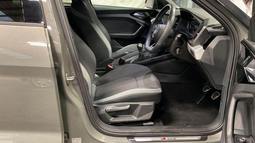 Used Audi A1 for sale - 77229898: Photo 13