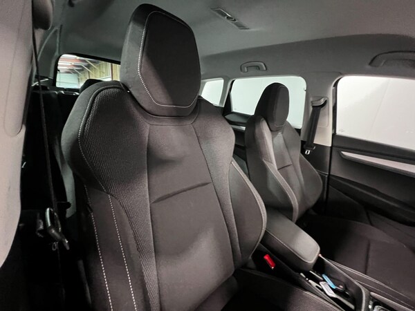 Used Skoda Karoq 2023 for sale - 75657632: Photo 13