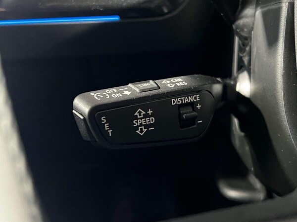 Used Audi Q4 e-tron 2024 for sale - 75311197: Photo 36