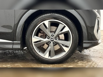 Used Audi Q4 e-tron 2022 for sale - 78988712: Photo