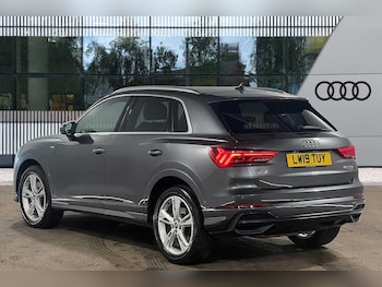 Used Audi Q3 2019 for sale - 76388324: Photo