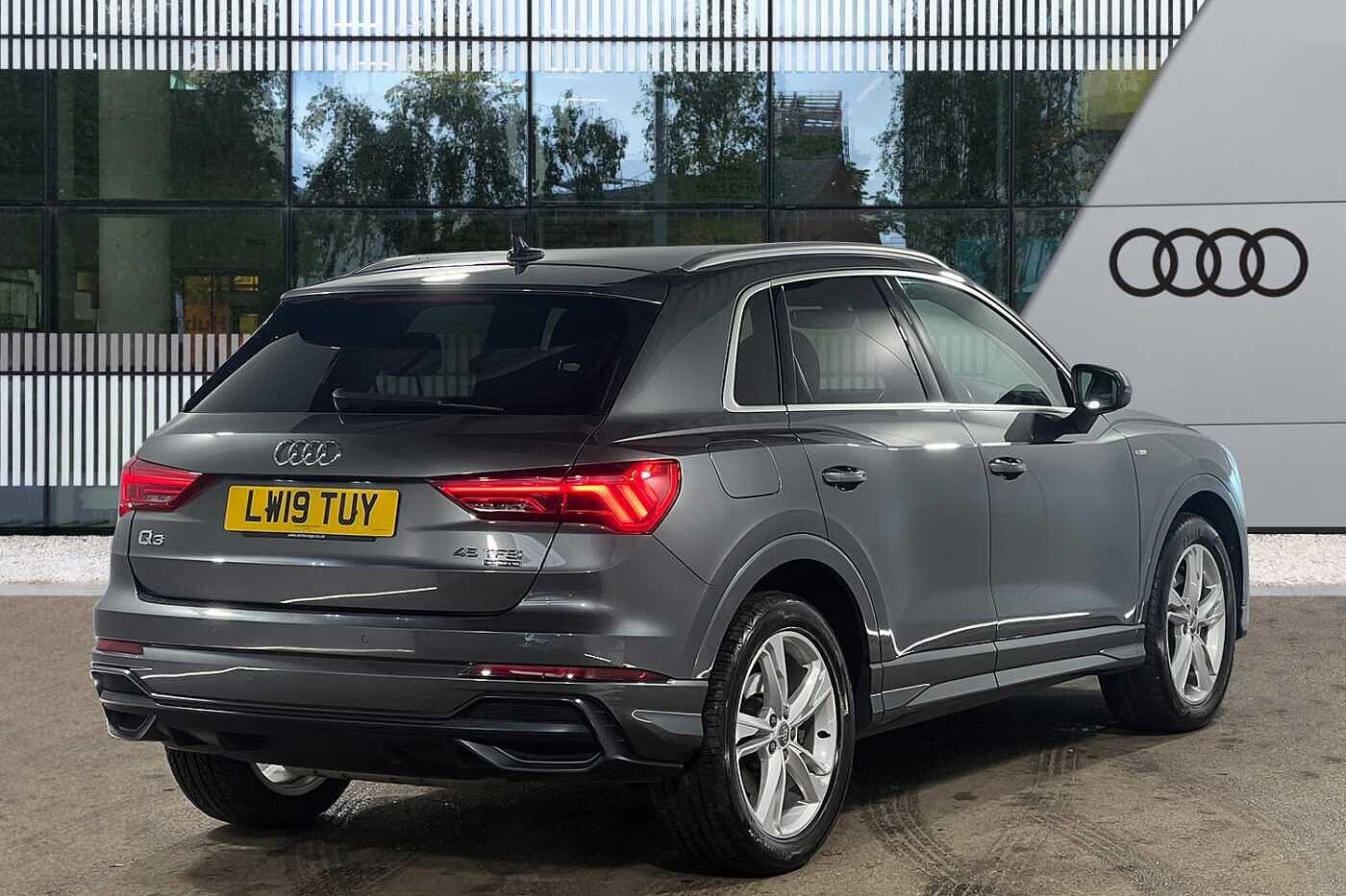 Used Audi Q3 2019 for sale - 76388324: Photo 8