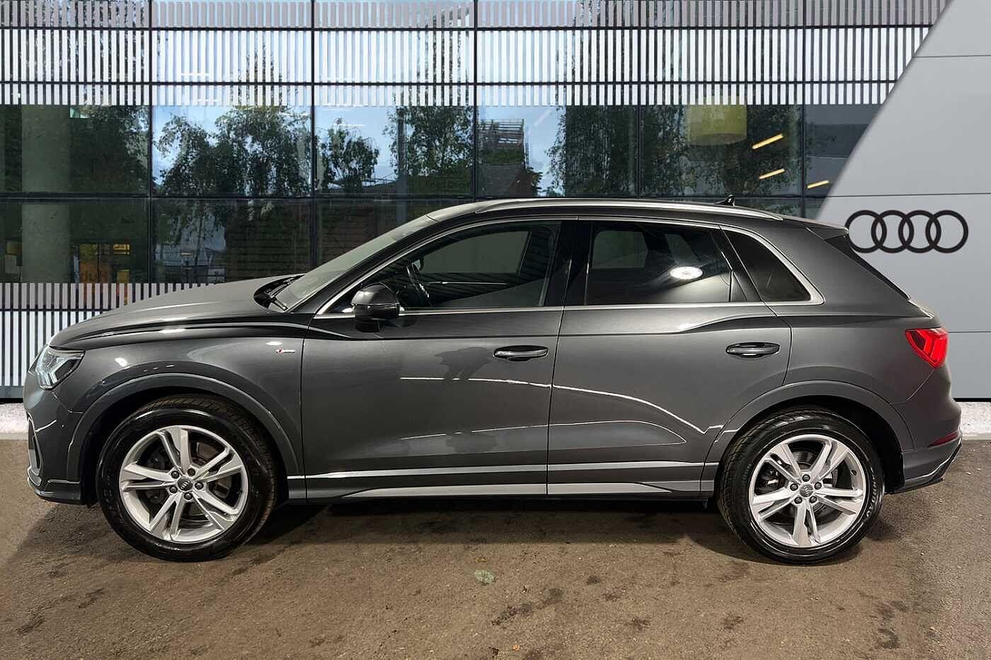Used Audi Q3 2019 for sale - 76388324: Photo 9