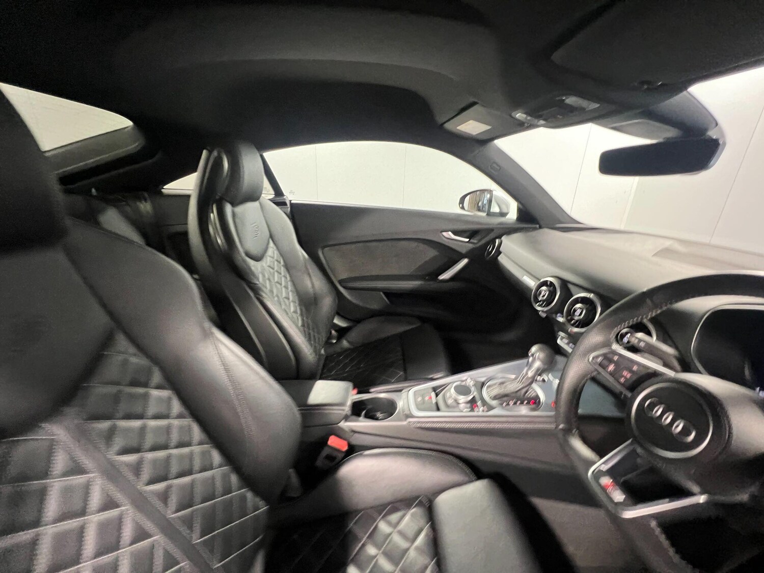 Used Audi TTS for sale - 77683593: Photo 11