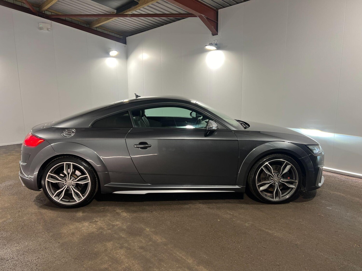 Used Audi TTS for sale - 77683593: Photo 8