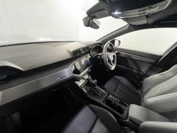 Used Audi Q3 2024 for sale - 75311342: Photo