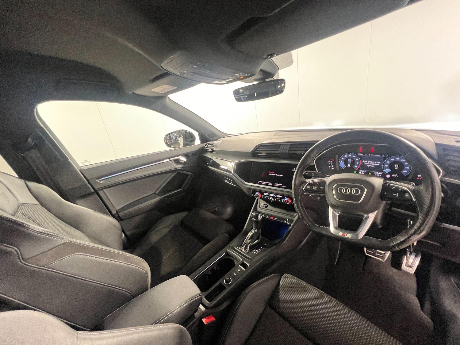 Used Audi Q3 2021 for sale - 77440414: Photo 9