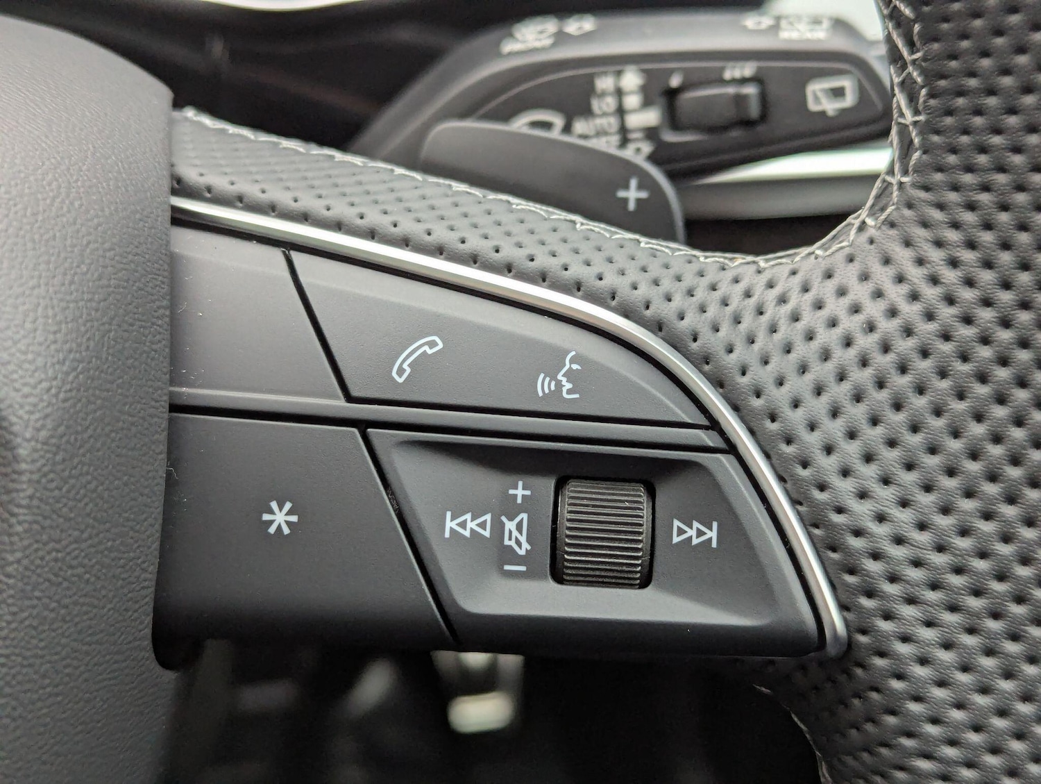 Used Audi SQ8 for sale - 78135858: Photo 32