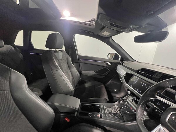 Used Audi Q3 2019 for sale - 76315032: Photo 10