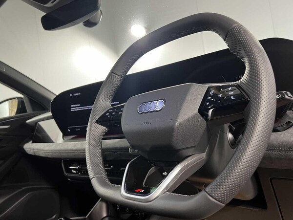 Used Audi Q6 e-tron 2025 for sale - 75311836: Photo 24