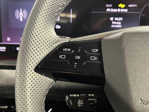 Used Audi Q6 e-tron 2025 for sale - 75311836: Photo 34