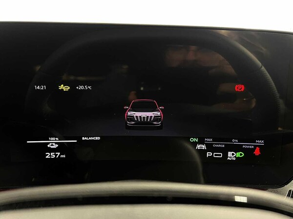 Used Audi Q6 e-tron 2025 for sale - 75311836: Photo 37