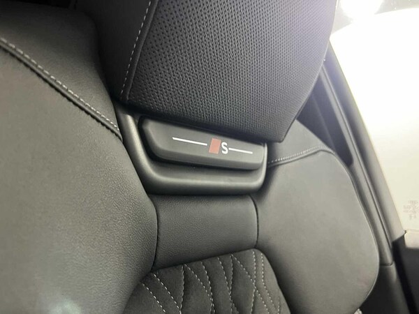 Used Audi Q6 e-tron 2025 for sale - 75311836: Photo 41