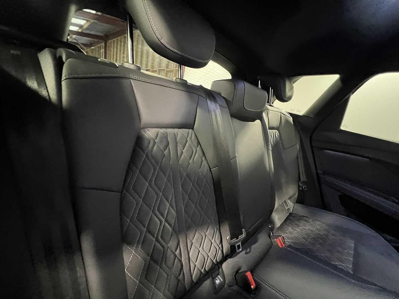 Used Audi Q4 e-tron 2022 for sale - 76689736: Photo 17