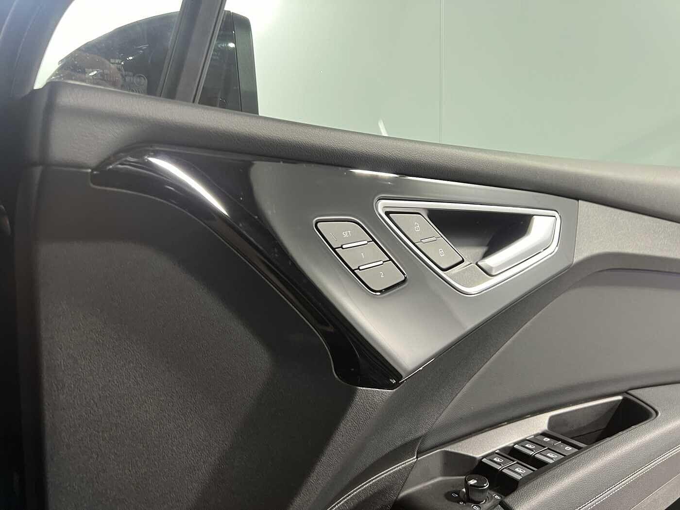 Used Audi Q4 e-tron 2022 for sale - 76689736: Photo 24