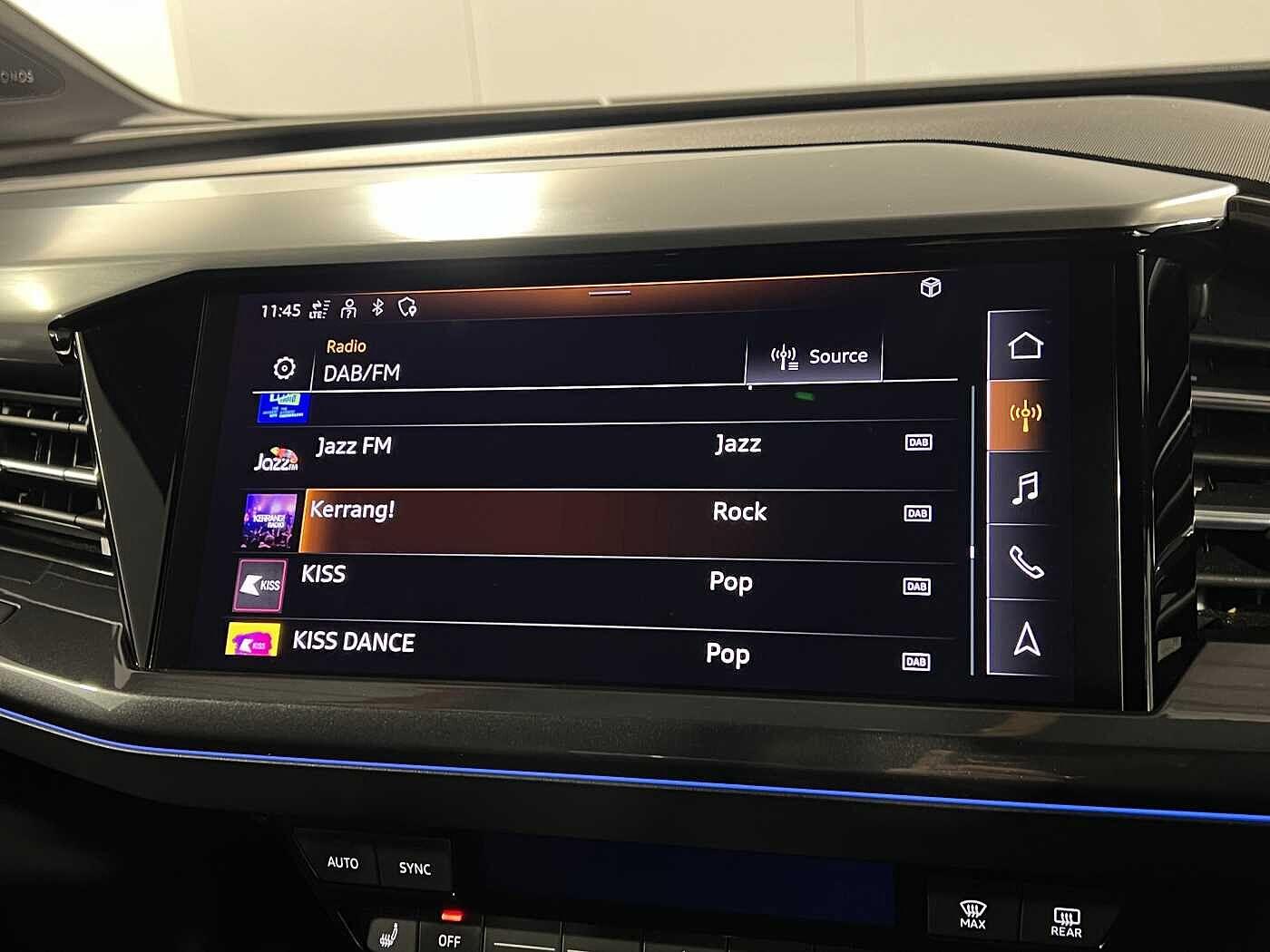 Used Audi Q4 e-tron 2022 for sale - 76689736: Photo 32