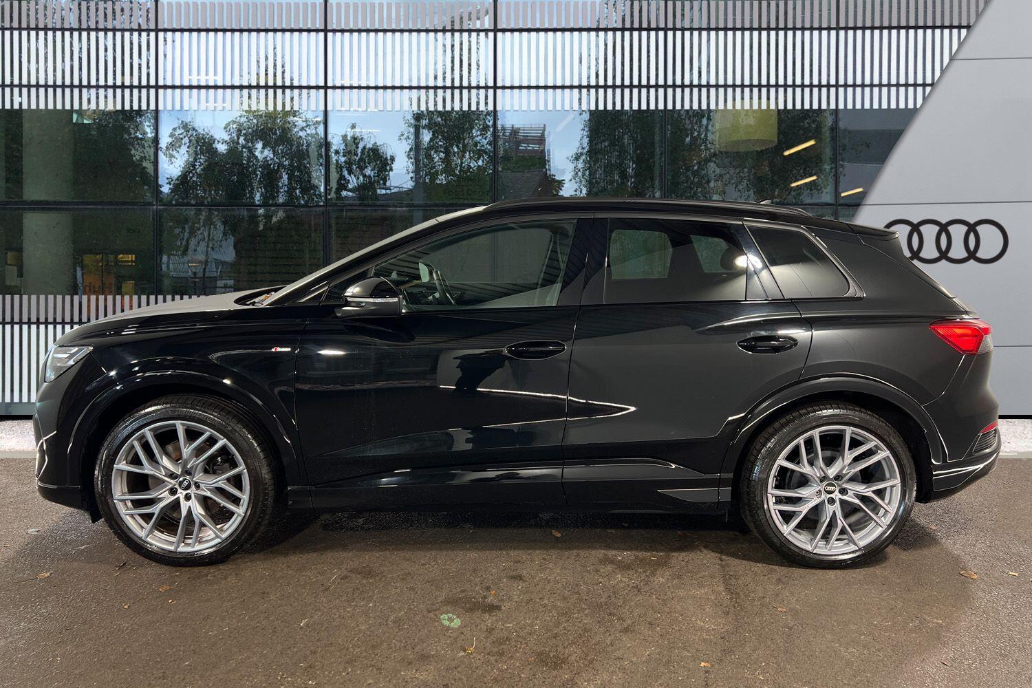 Used Audi Q4 e-tron 2022 for sale - 76689736: Photo 46