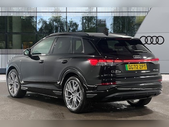 Used Audi Q4 e-tron 2022 for sale - 76689736: Photo