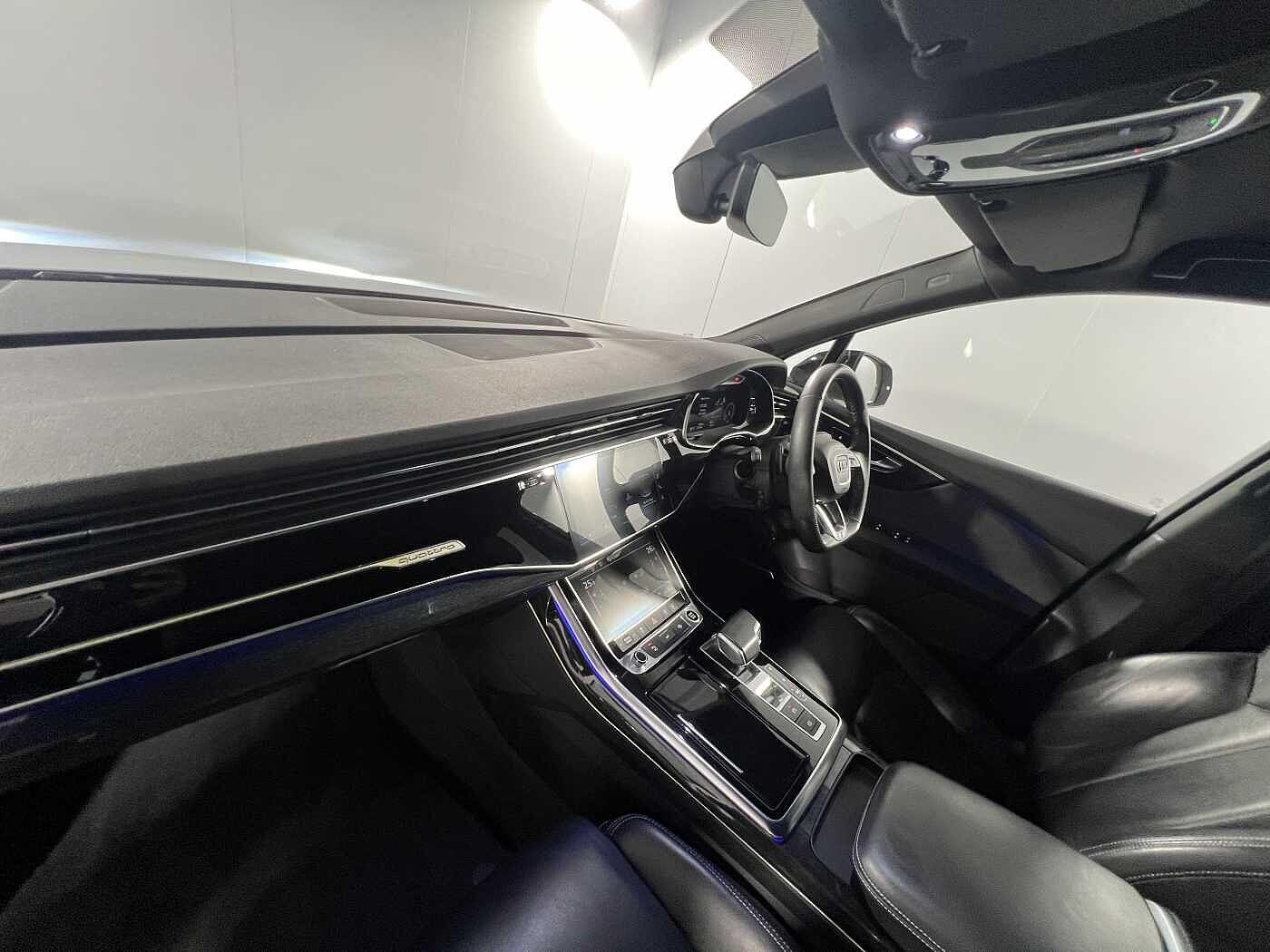 Used Audi Q7 2022 for sale - 76121614: Photo 2