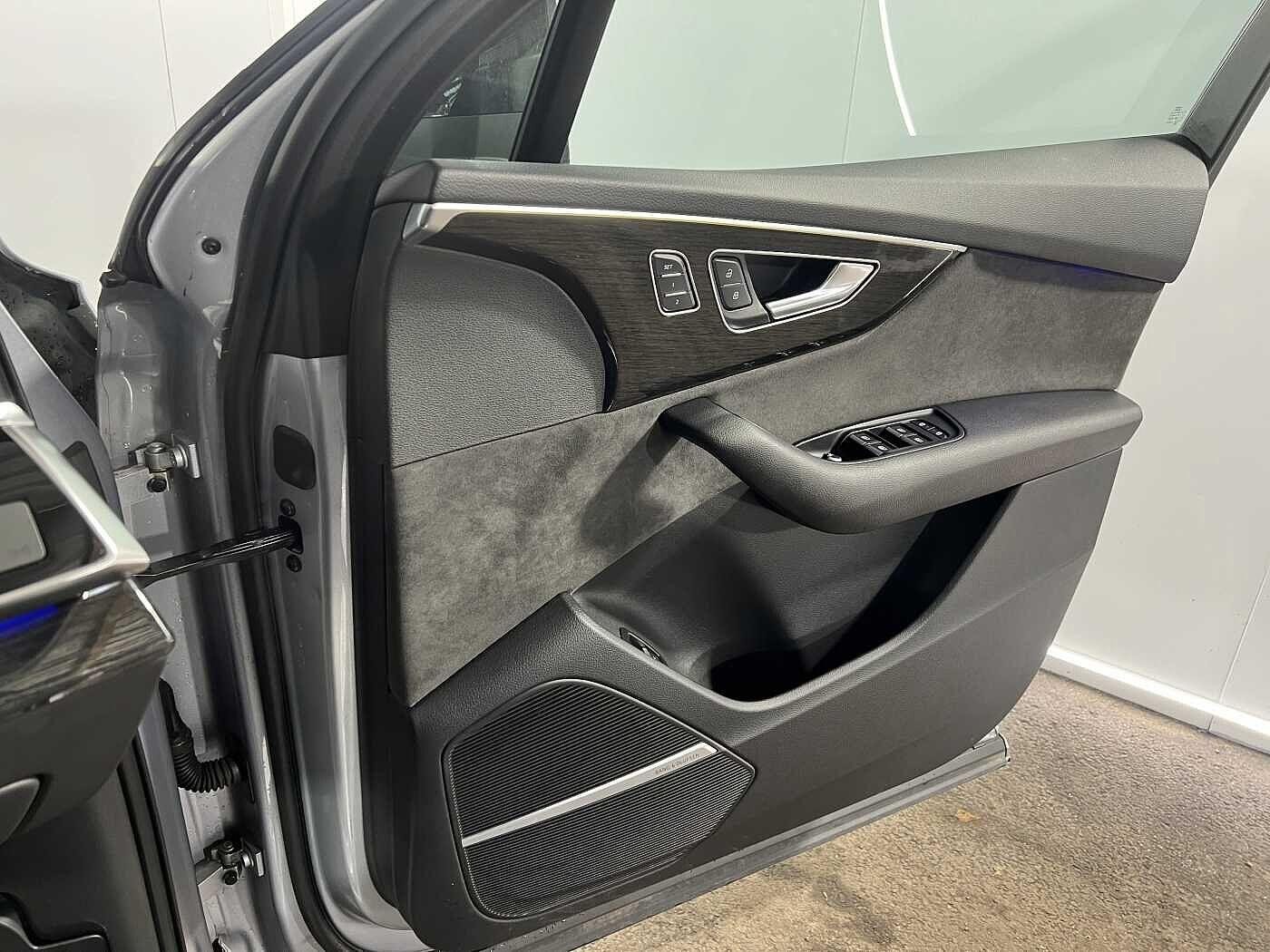 Used Audi Q7 2022 for sale - 76121614: Photo 23