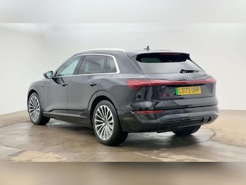 Used Audi Q8 2023 for sale - 78676488: Photo