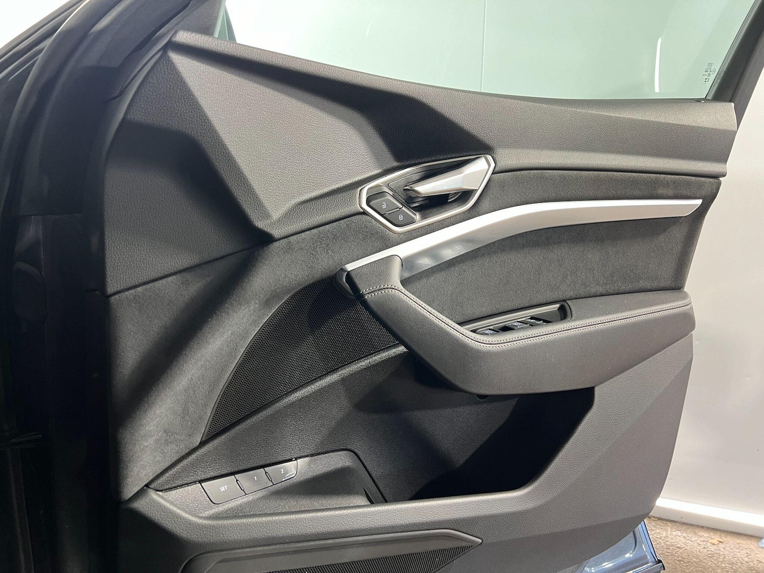 Used Audi Q8 2023 for sale - 77853175: Photo 22