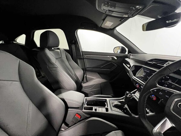 Used Audi Q3 2024 for sale - 75311373: Photo 12