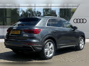 Used Audi Q3 2025 for sale - 75310874: Photo
