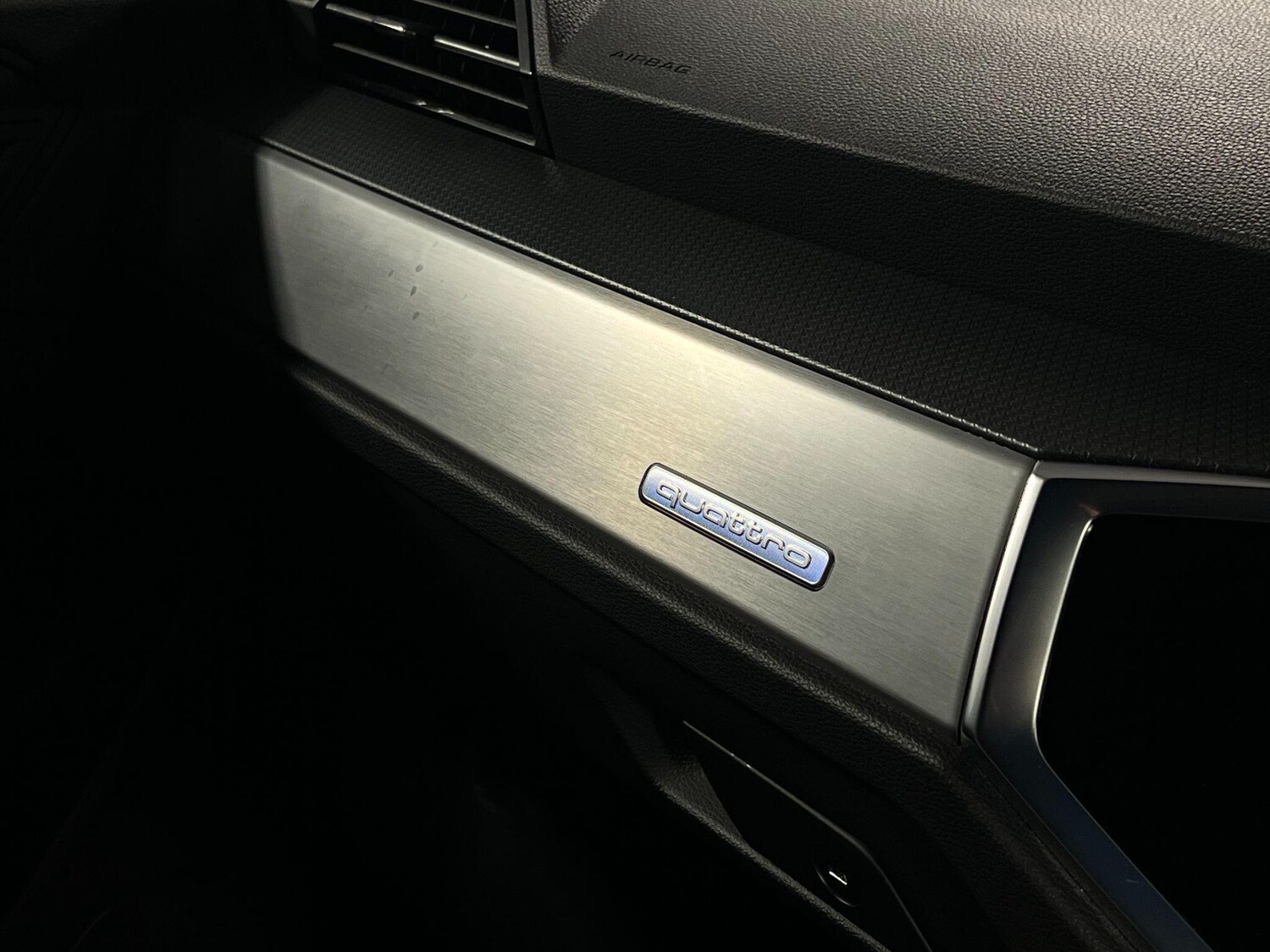 Used Audi Q3 for sale - 77768932: Photo 36