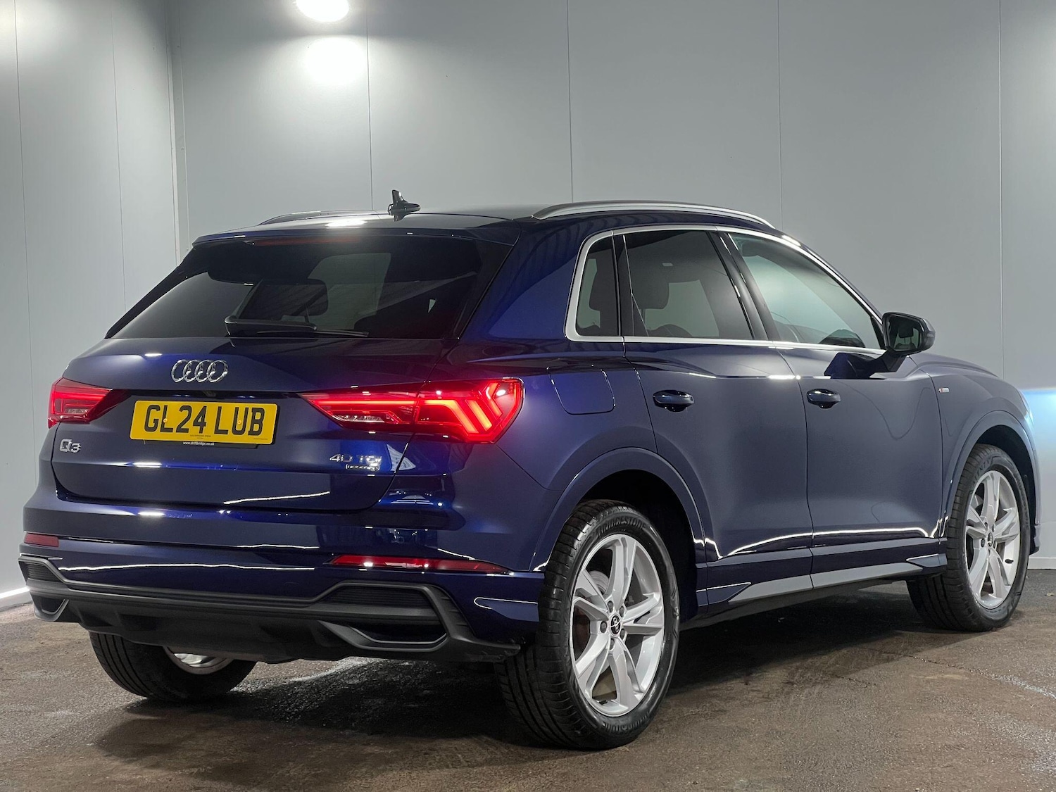 Used Audi Q3 for sale - 77768932: Photo 5