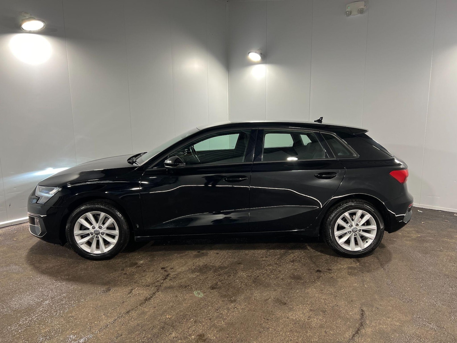 Used Audi A3 2020 for sale - 77768360: Photo 10