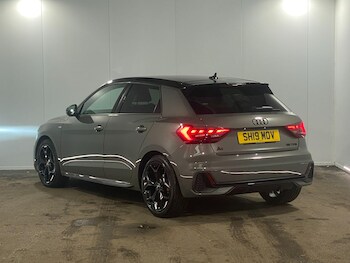Used Audi A1 2019 for sale - 77892432: Photo