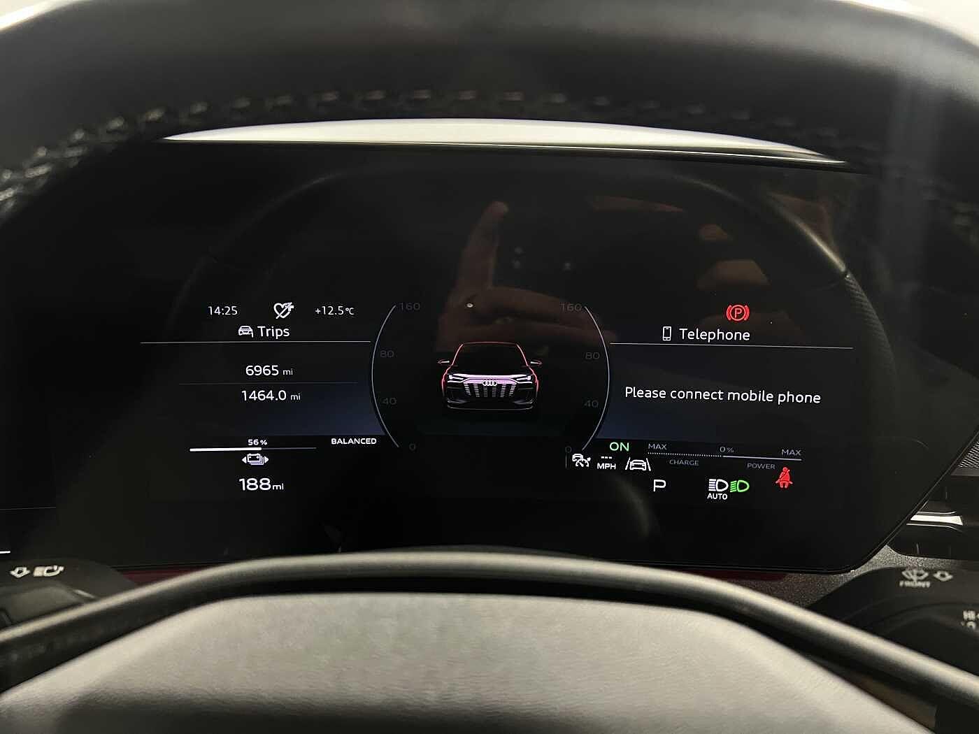 Used Audi Q6 e-tron 2024 for sale - 76259551: Photo 25