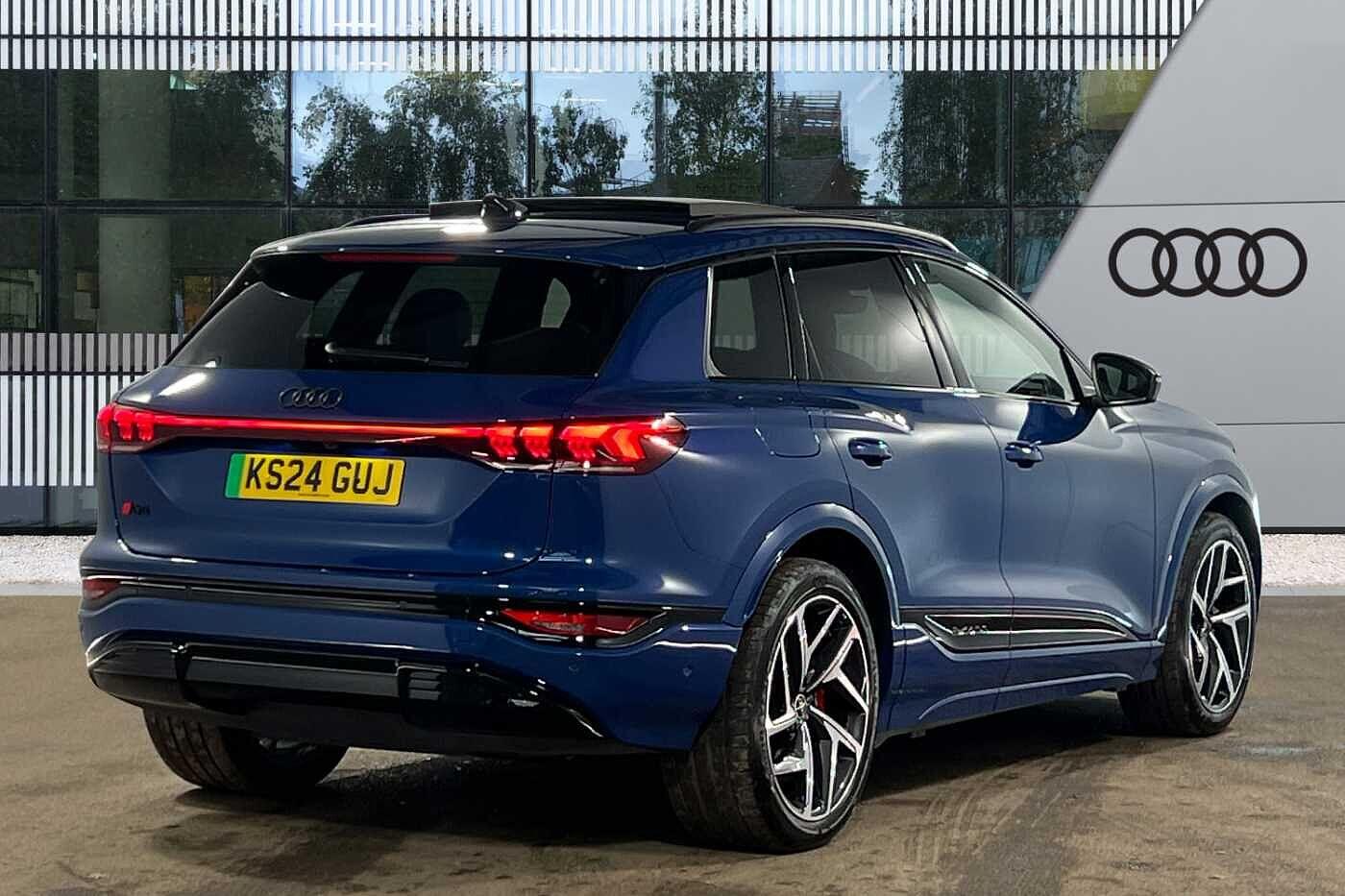 Used Audi Q6 e-tron 2024 for sale - 76259551: Photo 3