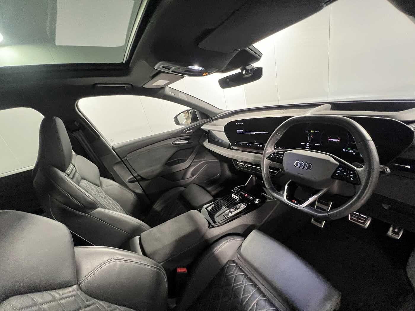Used Audi Q6 e-tron 2024 for sale - 76259551: Photo 9