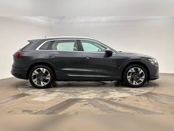 Used Audi Q8 2024 for sale - 79688326: Photo