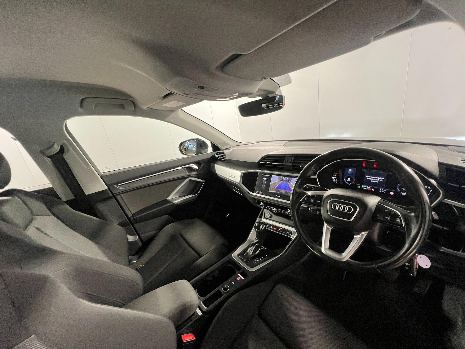 Used Audi Q3 2020 for sale - 77840003: Photo 2