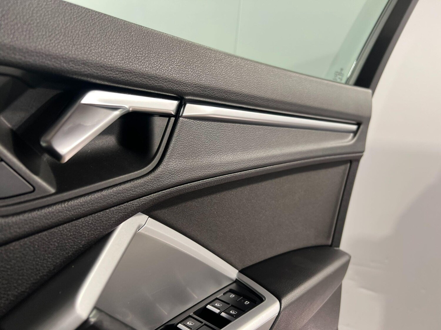 Used Audi Q3 2020 for sale - 77840003: Photo 43