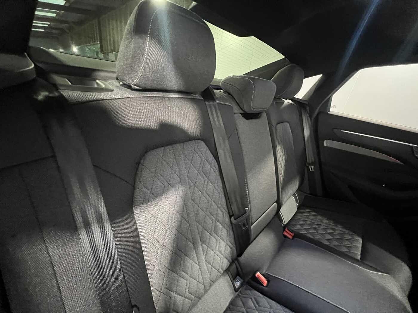 Used Audi A6 Saloon 2025 for sale - 76284077: Photo 14